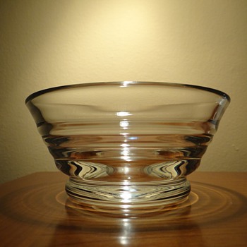 VINTAGE WILLIAM YEOWARD CRYSTAL - Art Glass