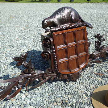 wooden coat of arms