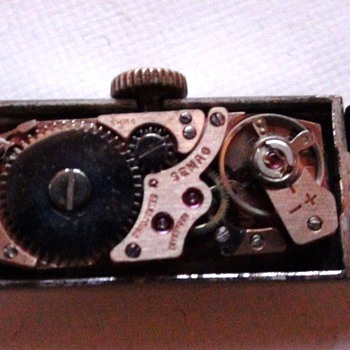 SWISS WATCH NO NAME FOUND LOOKS LIKE ART DECO? - Wristwatches