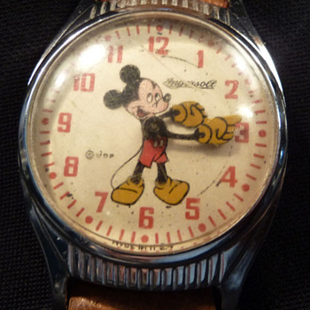 1947 large round Mickey - Wristwatches