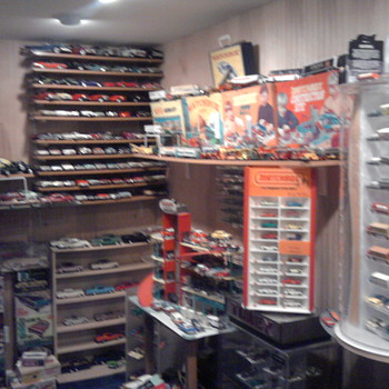 This room is packed....  I just can't stop buying....