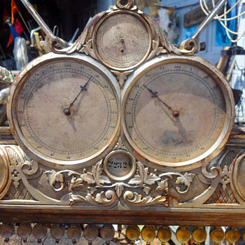 Does anybody know what this device is? I am burning with curiosity! Part IV