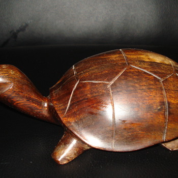 WOODEN TURTLE  - Animals