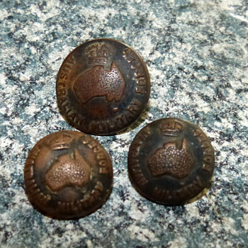 WW2 Australian Military Uniform Buttons