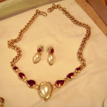 Monet Set - Costume Jewelry