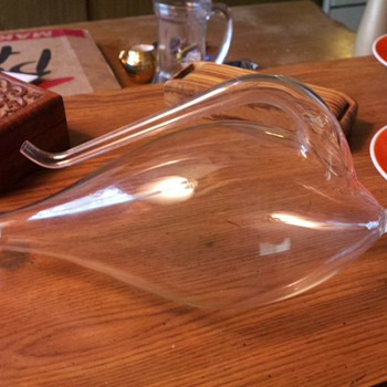 Delicate bubble glass thingy?