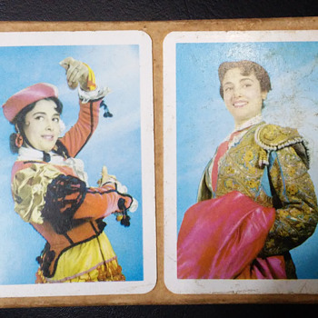 Who's this woman? - Cards