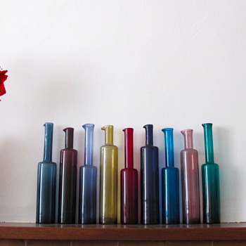 My Nanny Still Koristepullo set is complete (for now) - Art Glass