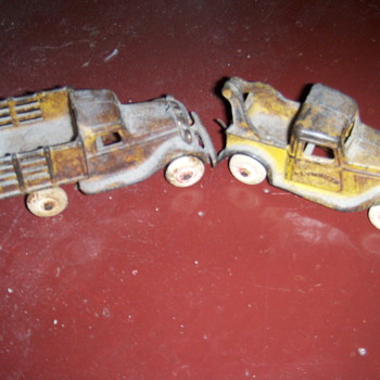   1930s Arcade iron toys 