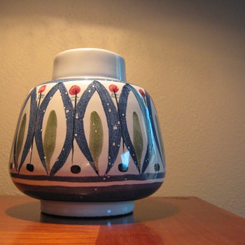 VINTAGE GRAVEREN NORSK -NORWAY - Art Pottery