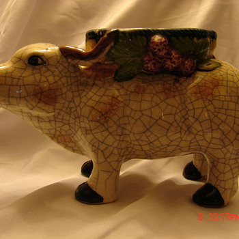 Strange Ceramic Cow Oxen Planter Black Letter Japan - Animals