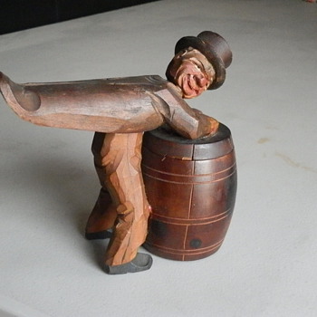 Anri, wooden bar man - Breweriana