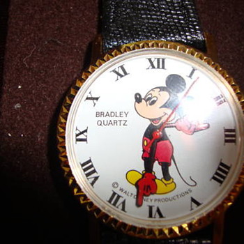 1980 Bradley Quartz Mickey - Wristwatches