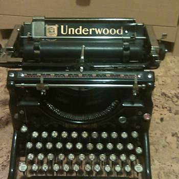 1925 Underwood #5 Typewriter - Office