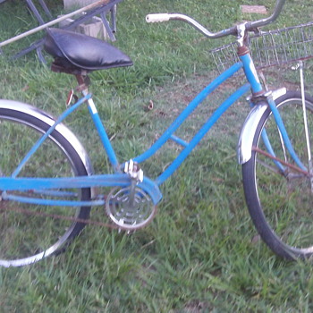 Vintage Girls Bicycle 