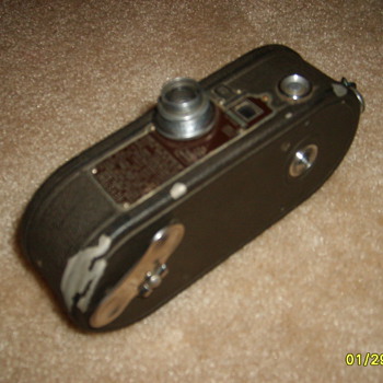  keystone movie camera model -k-8 with f.2.5 lens was wondering if its worth anything - Cameras