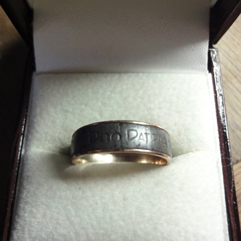 Iron Berlin (Fer de Berlin) Ring; iron outside, inside gold - Fine Jewelry