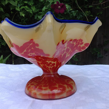 Welz knuckle bowl - Art Glass