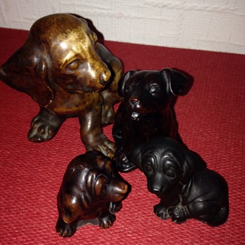 Carved wood small figurines - Figurines