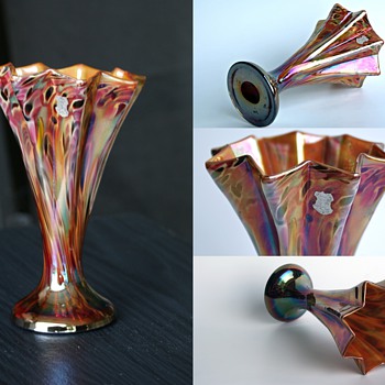 Kralik Millefiori Iridized star/fan vase - original Iris Decor label - Art Glass