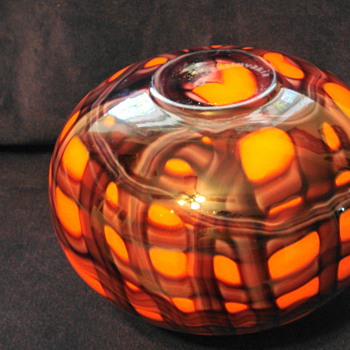 Family heirloom, quite sure it is Kralik but need verification.  - Art Glass