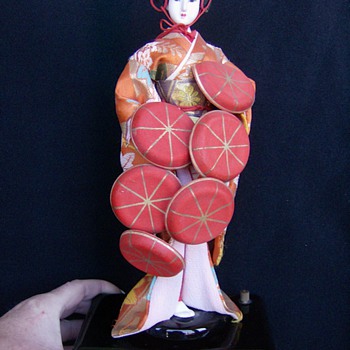 Geisha Girl Music Box 1970s From Japan - Dolls