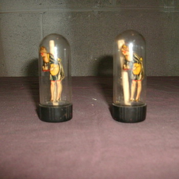 Vintage 1930's-40's Glass Salt and Pepper Shakers - Kitchen