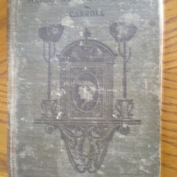 Book - Alice in Wonderland