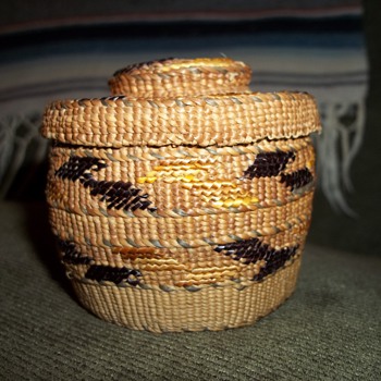 Miniature Tlingit Rattletop Basket with 4 colors used for Imbrication