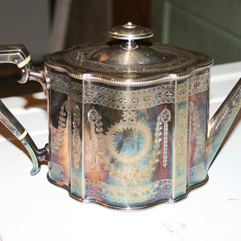 Silver tea pot