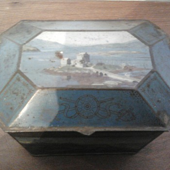 Melrose's tea box - Advertising
