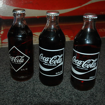 10 fluid oz and 285 ml Aussie bottles - Coca-Cola