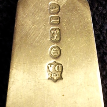 Sterling Forks - Need Help Identifying Hallmark! - Silver