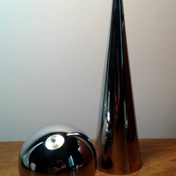 Two chromed table lighters. Unknown designer. Flamagás, ca. 1970 - Tobacciana