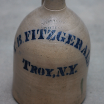 ****Old New York Whiskey Jug****