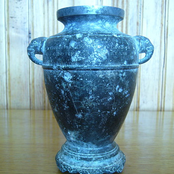 RARE...UNIQUE WORLDWIDE I THINK !!! - Pottery
