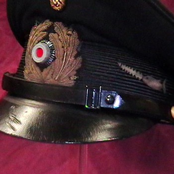 WW II Kriegsmarine NCO Visor Cap U 106