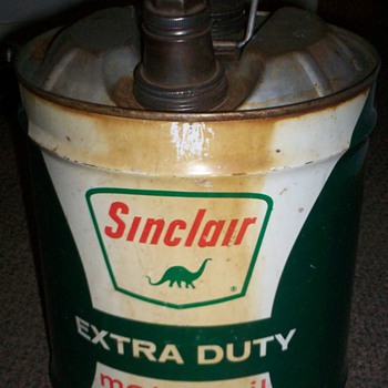 Vintage Sinclair Motor Oil 5 Gallon Can