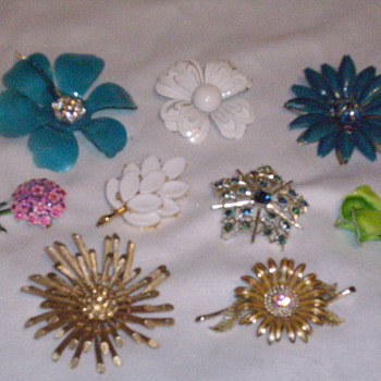 Bracelets, Brooches and Earrings oh my!