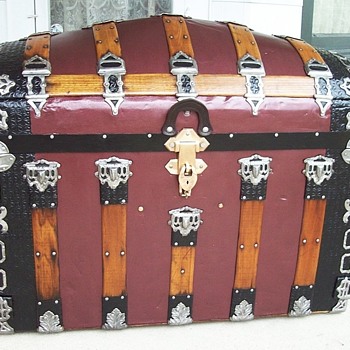 Romadka Brothers Trunk from Milwaukee - Furniture