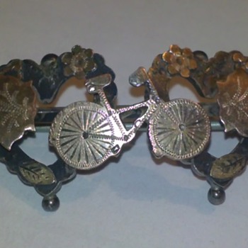 Victorian Rose Gold brooch - Fine Jewelry