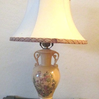 Vintage Table Lamp #2 Help - Lamps