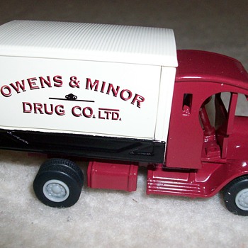 Owens Diecast Truck - Model Cars