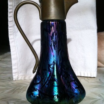 Kralik syrup pitcher - Art Glass