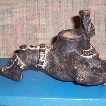 Strange looking thing - Folk Art