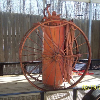 Fire extinguisher on wheels