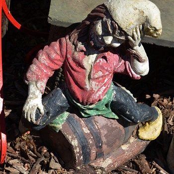 Another old gnome - this one sitting on a keg
