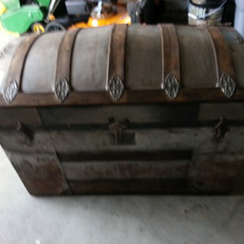 dome trunk - Furniture