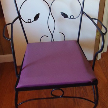 Wrought Iron 40's or 50's patio furniture,  UPDATE from 3 mo. past.