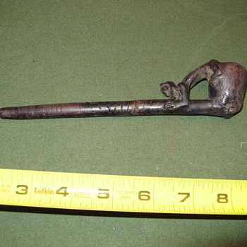 Old Pottery Frog Pipe